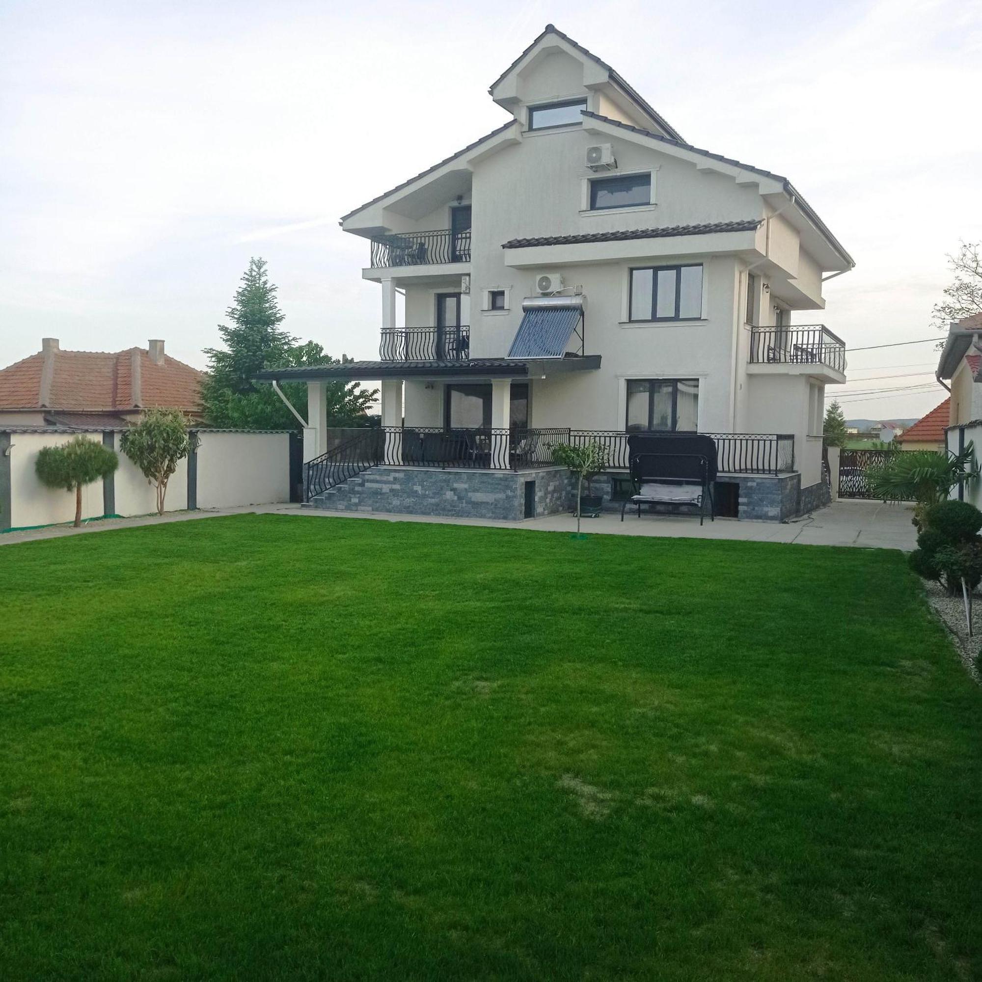 Bed and Breakfast Casa Leahu Băile 1 Mai Zewnętrze zdjęcie